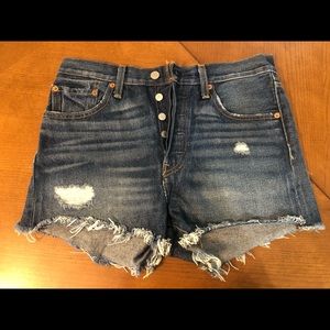 NWOT Levi’s Premium 501 Original Women’s Shorts
